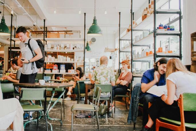 Photo by <a href="https://unsplash.com/@heftiba?utm_source=unsplash&utm_medium=referral&utm_content=creditCopyText">Toa Heftiba</a> on <a href="https://unsplash.com/photos/people-eating-inside-of-cafeteria-during-daytime-6bKpHAun4d8?utm_source=unsplash&utm_medium=referral&utm_content=creditCopyText">Unsplash</a>